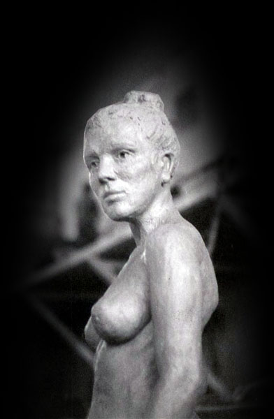Female Nude Sculpture